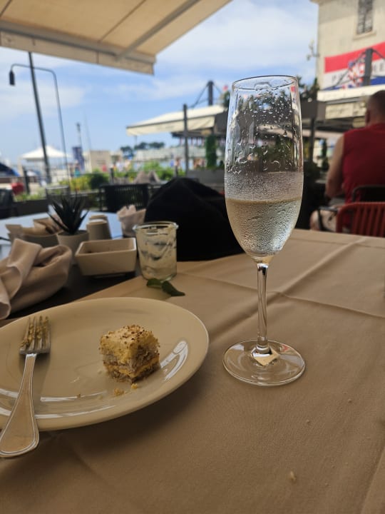 Gastro Valamar Riviera Hotel & Residence