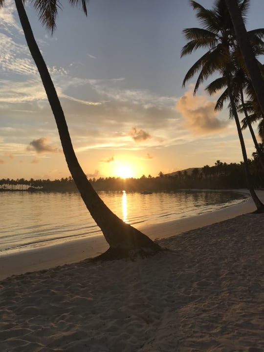 Strand Wyndham Alltra Samana