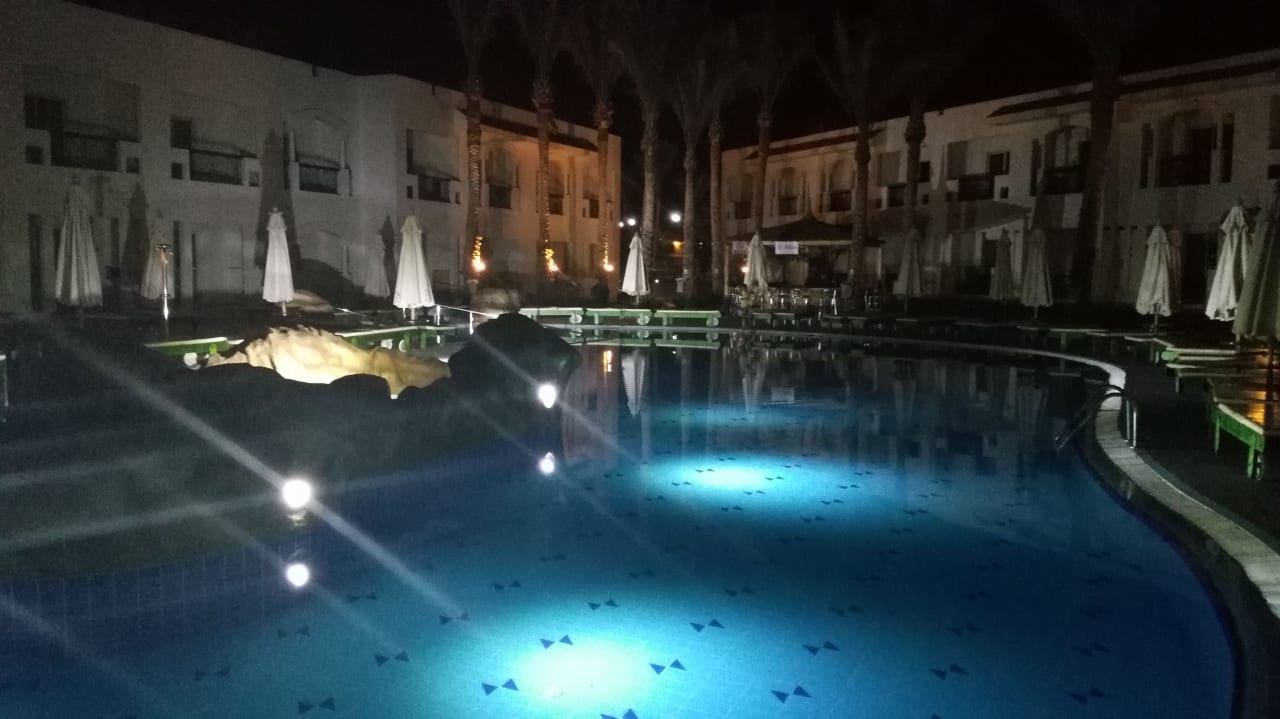Pool Xperience St. George Homestay