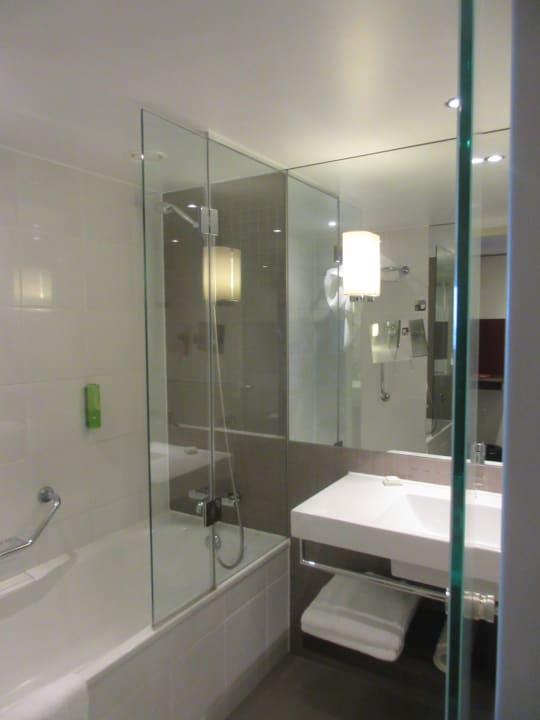 Zimmer Mövenpick Hotel Amsterdam City Centre