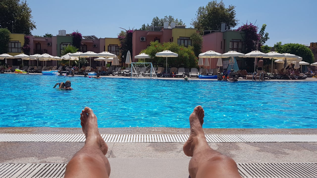 Pool VONRESORT Golden Beach