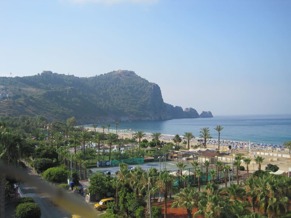 Ausblick auf die Burg! Gardenia Hotel