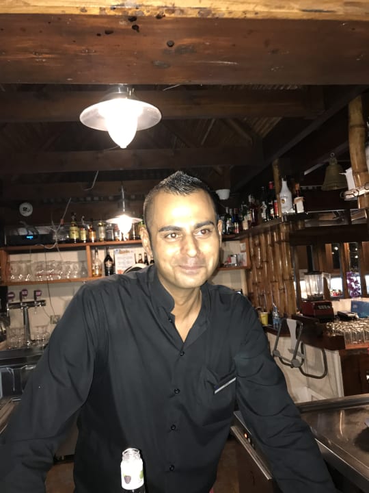 Restaurant HL Miraflor Suites Hotel