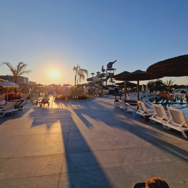 Pool Dream Fun World