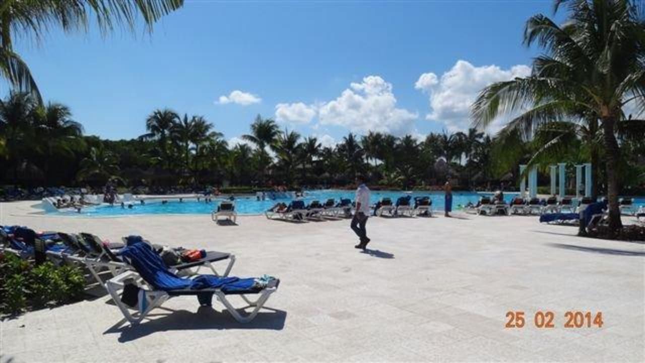 Pool im Kantenah Grand Palladium Kantenah Resort & Spa