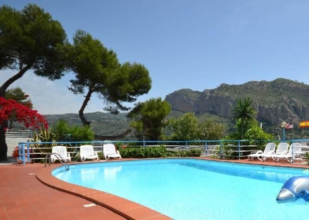 Piscina Villaggio del Sole