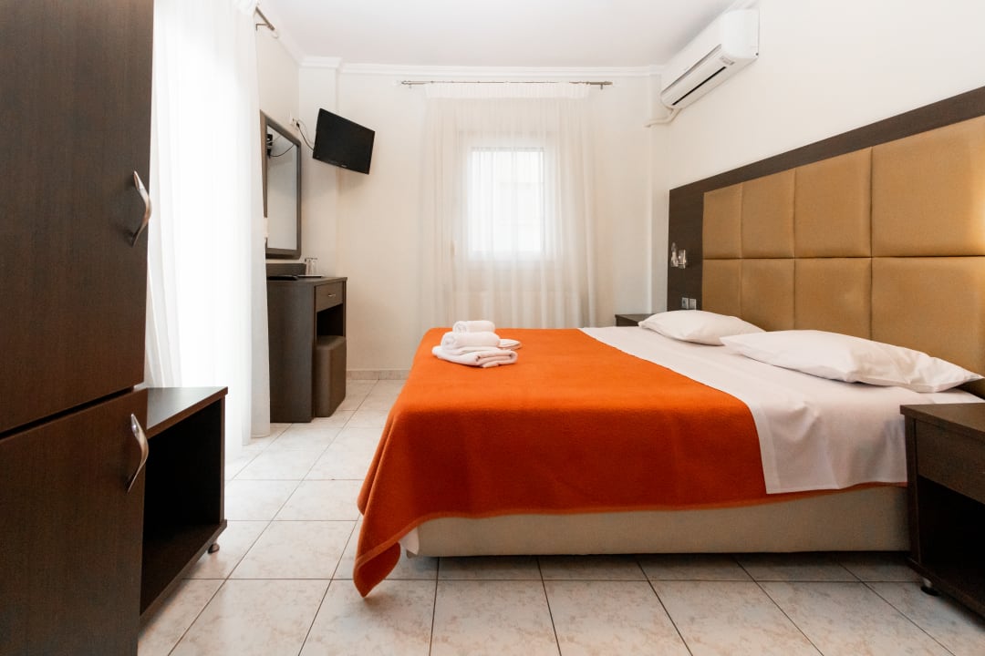 Zimmer Hotel Avra