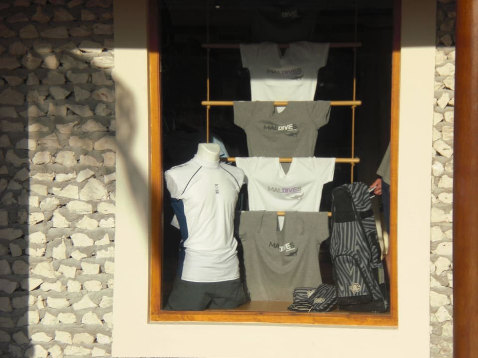 Sport-Boutique Kuredu Island Resort & Spa