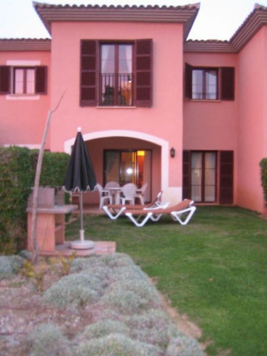 Eingang zu der Villa Marriott's Club Son Antem