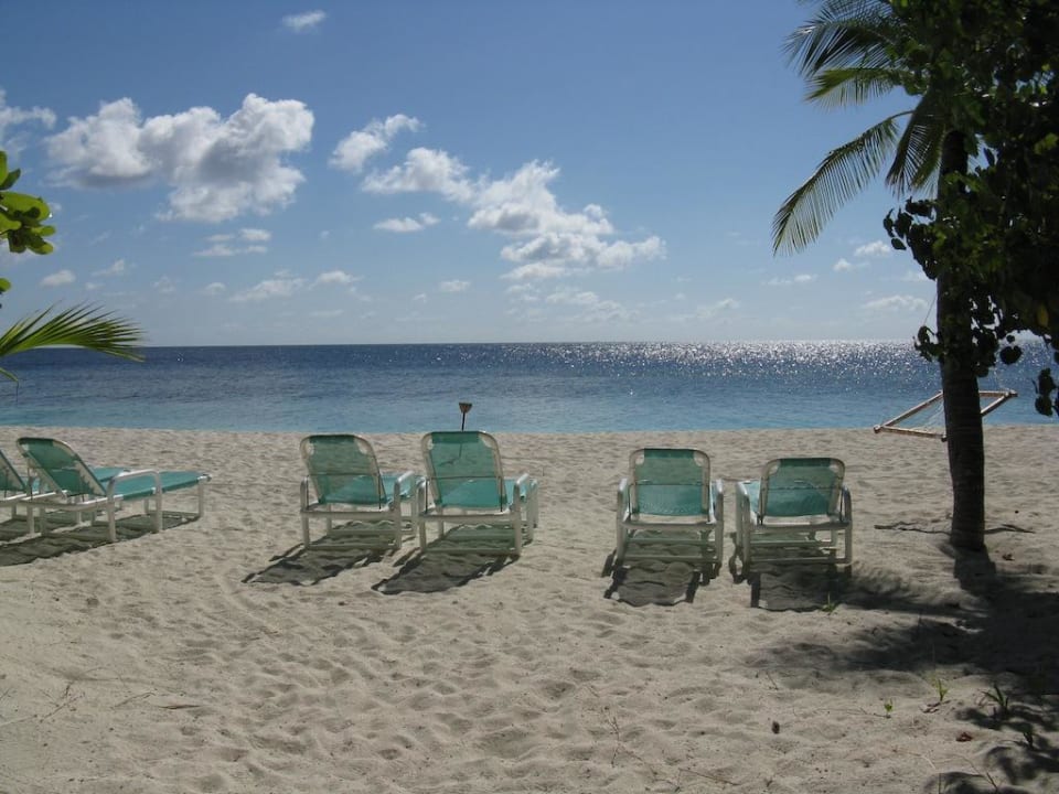 Strand Madoogali Resort