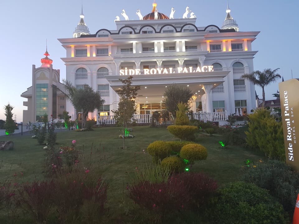 Außenansicht Side Royal Palace Hotel & Spa