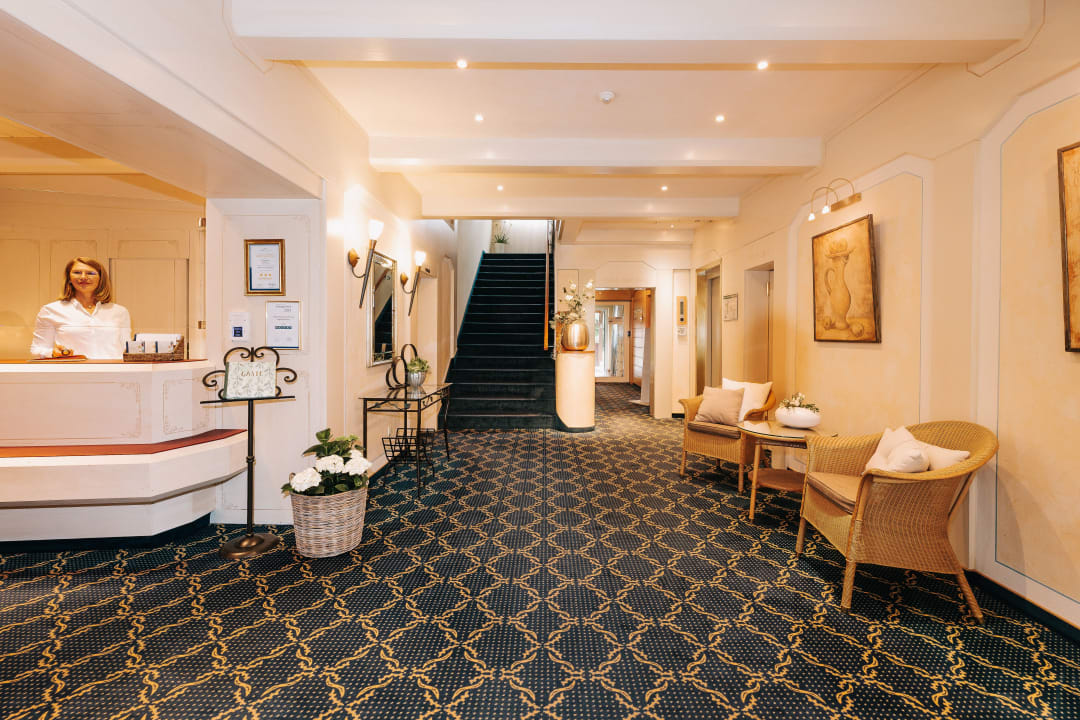 Lobby Hotel Reindl Suiten & Appartments