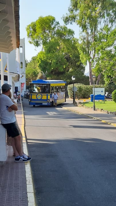 Außenansicht Globales Bouganvilla