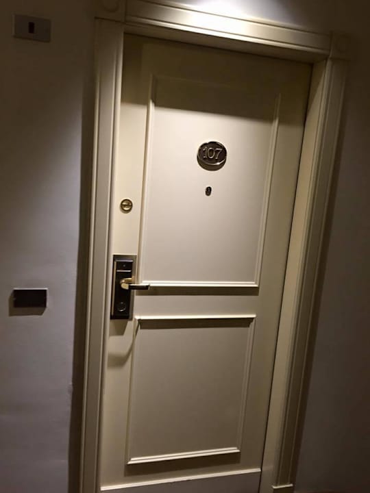 Zimmertür Hotel Sheraton Diana Majestic