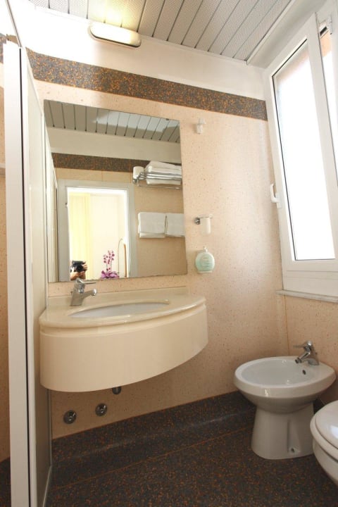 Hotel Conti Torre Pedrera Rimini vacanza holiday Hotel Conti