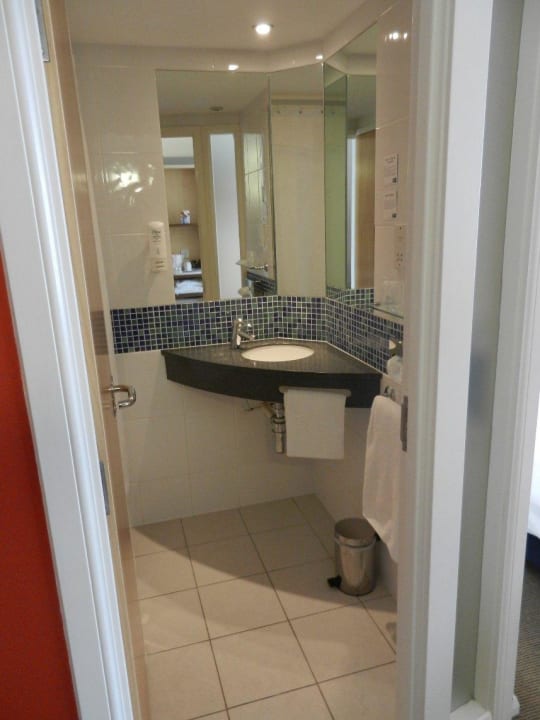 Bad Zimmer 507 Hotel Holiday Inn Express Inn City Centre