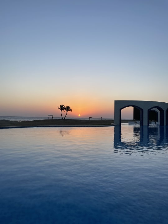 Pool Malikia Resort Abu Dabbab