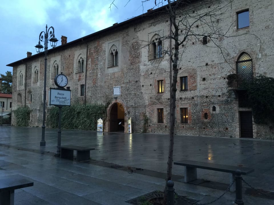 Main entrance Hotel Fortezza Viscontea