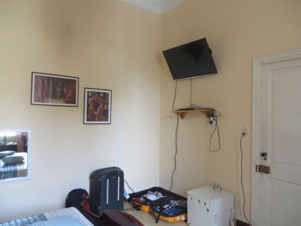 Zimmer Carlos in Cuba
