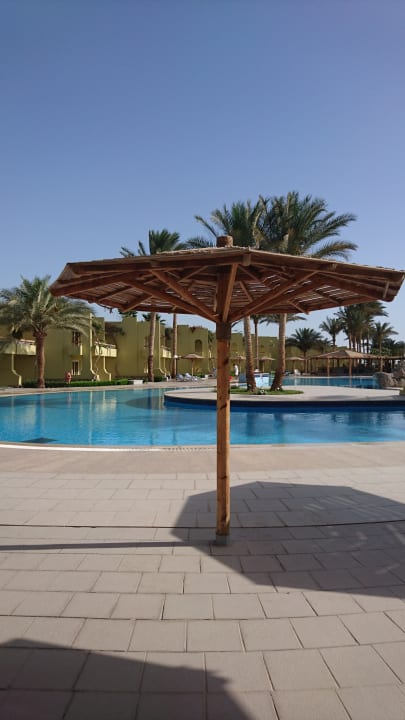 Pool Palm Beach Resort