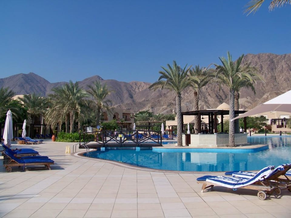 Der Pool Miramar Al Aqah Beach Resort