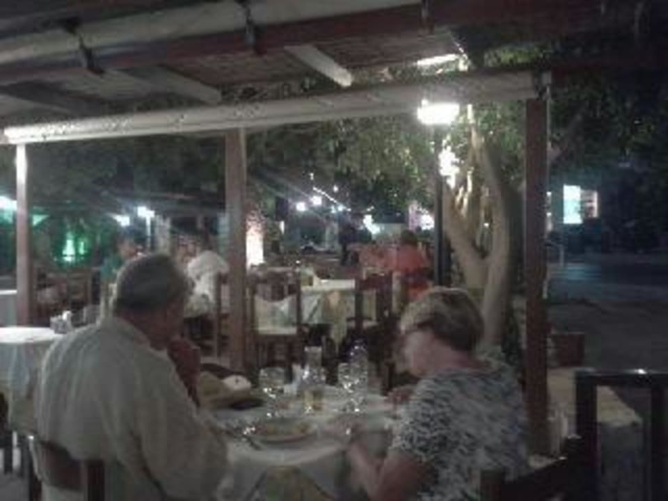 Gemütlich bei Alex Hotel Prince of Lillies