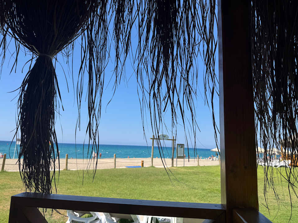 Strand Starlight Resort Hotel