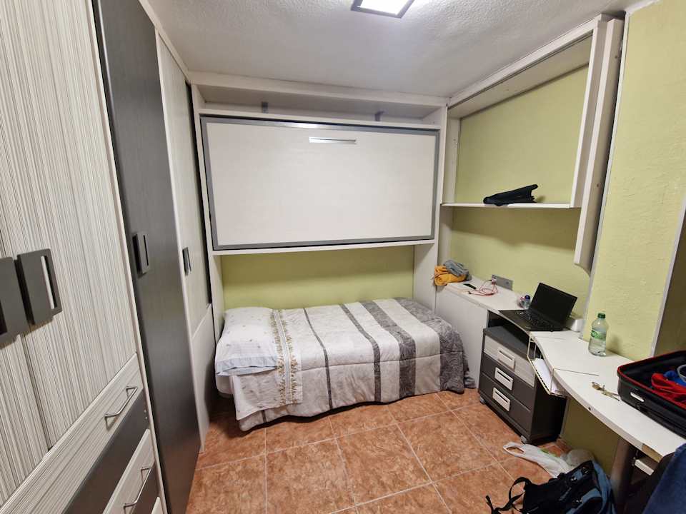 Zimmer Valencia Avenida del Puerto Private Rooms