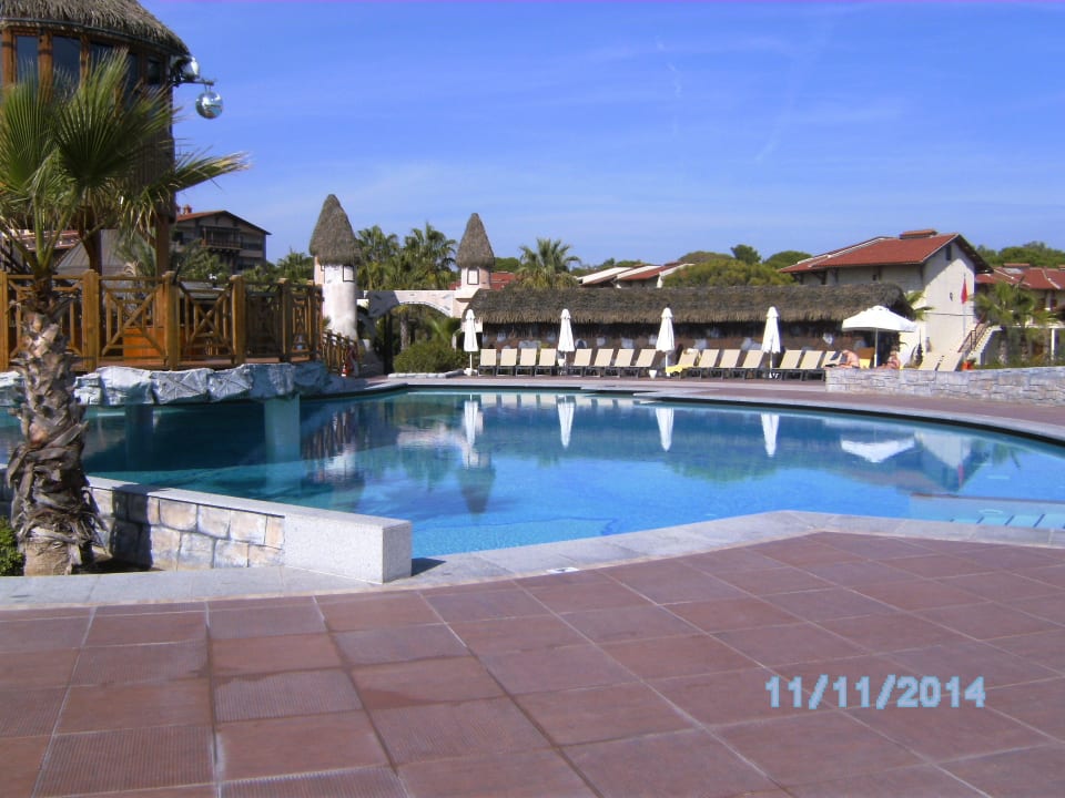 Pool im Kinderparadies Papillon Belvil