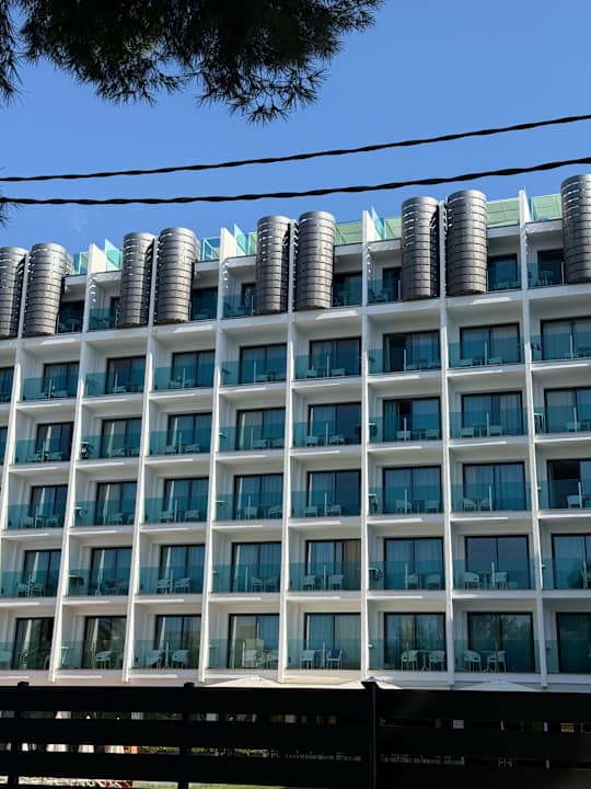 Außenansicht Hotel Luxor