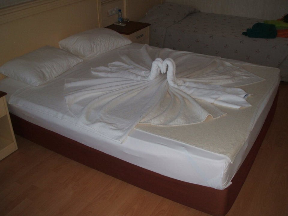 Kunst der Zimmermädchen Hane Family Resort