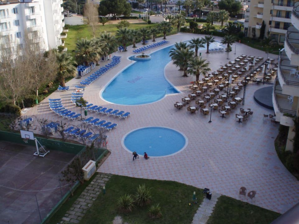 Poolanlage allsun App.-Hotel Orient Beach