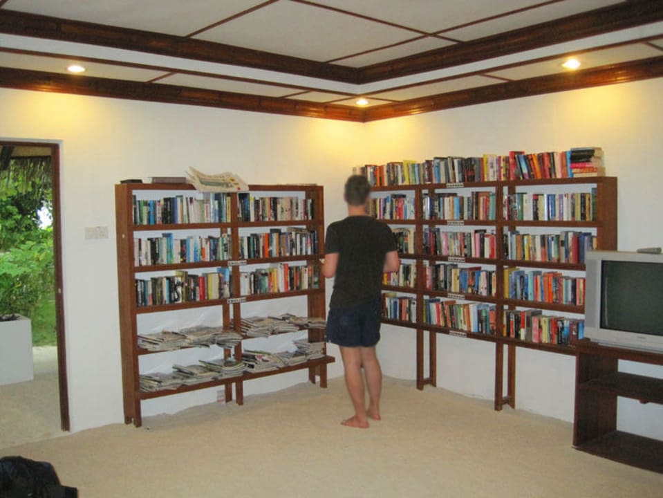 Angagas kleine Bücherei Angaga Island Resort