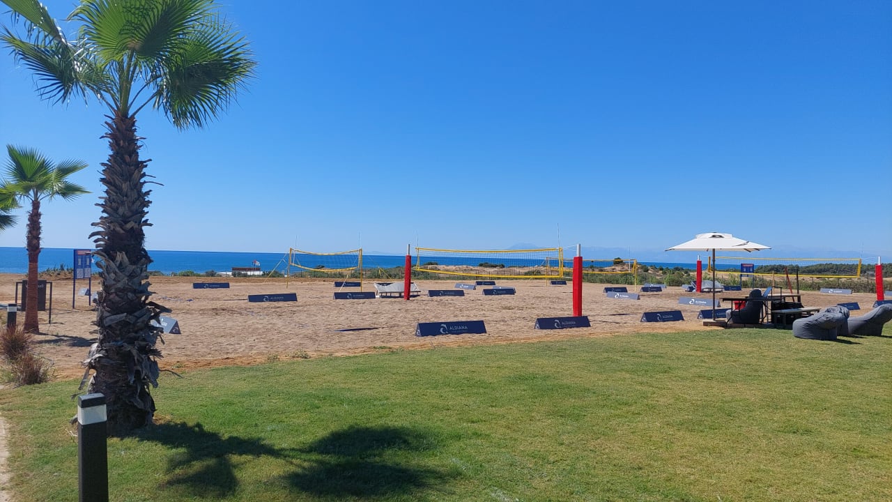 Strand Jacaranda Luxury Resort