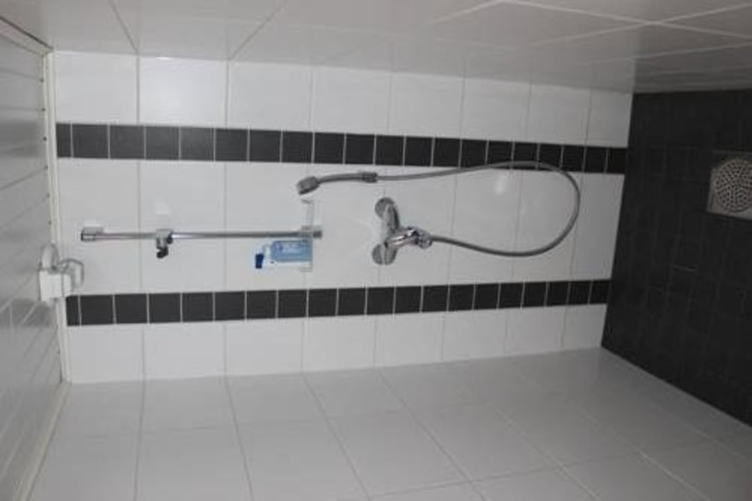 Душевая Blockhaus Kepakko