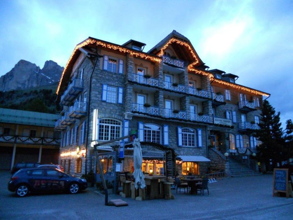 Hotel Savoy am Abend MyTime Hotels Savoy