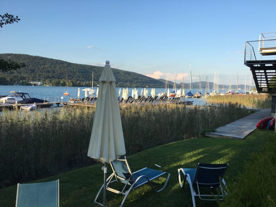 Freier Blick auf den See Seehotel Süd Velden am Wörther See HolidayCheck Kärnten