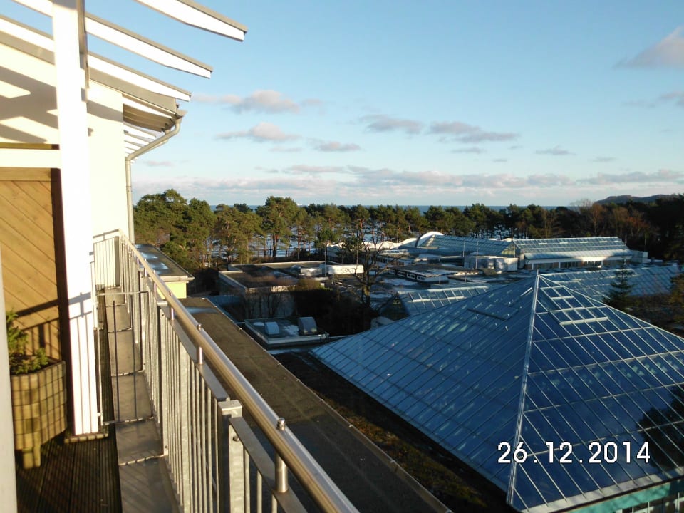 Blick auf die überdachten Anlagen IFA Rügen Hotel & Ferienpark