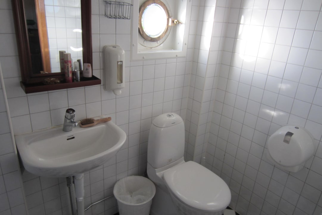 Badezimmer Teil 1 STF af Chapman & Skeppsholmen