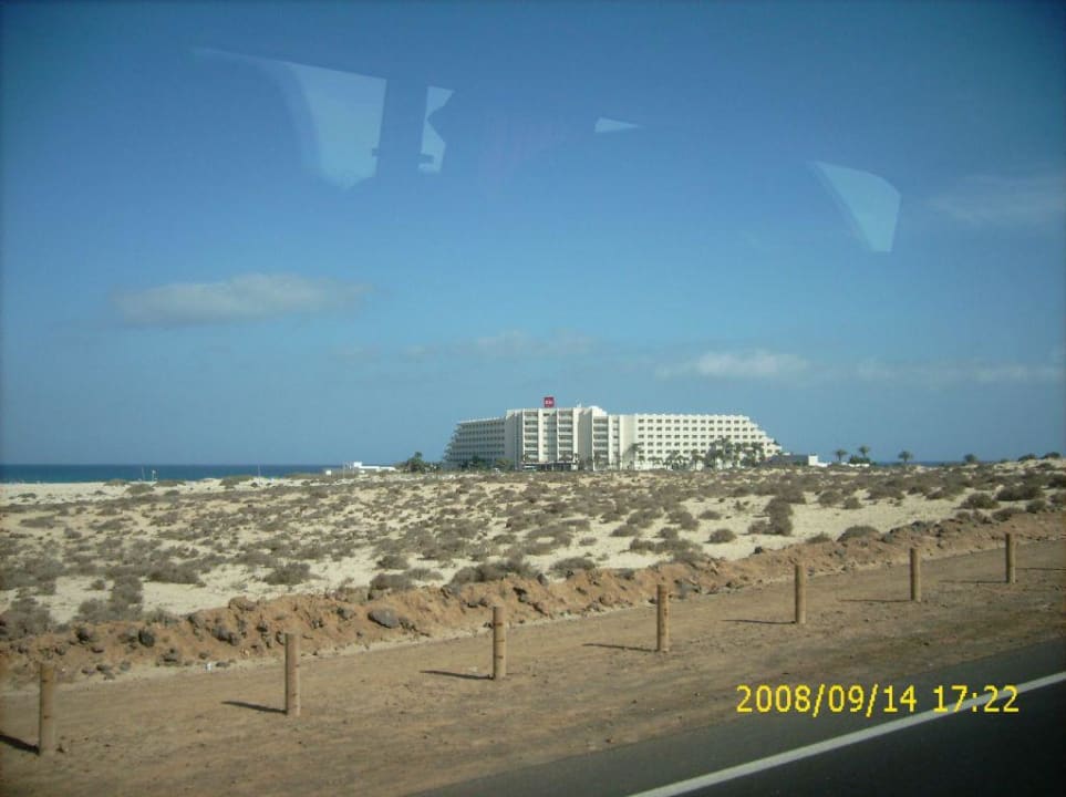 Von Corralejo kommend Hotel Riu Palace Tres Islas
