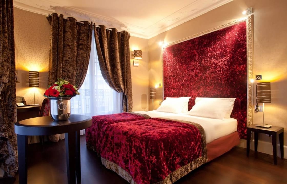 Guest Room Hotel Ares Eiffel