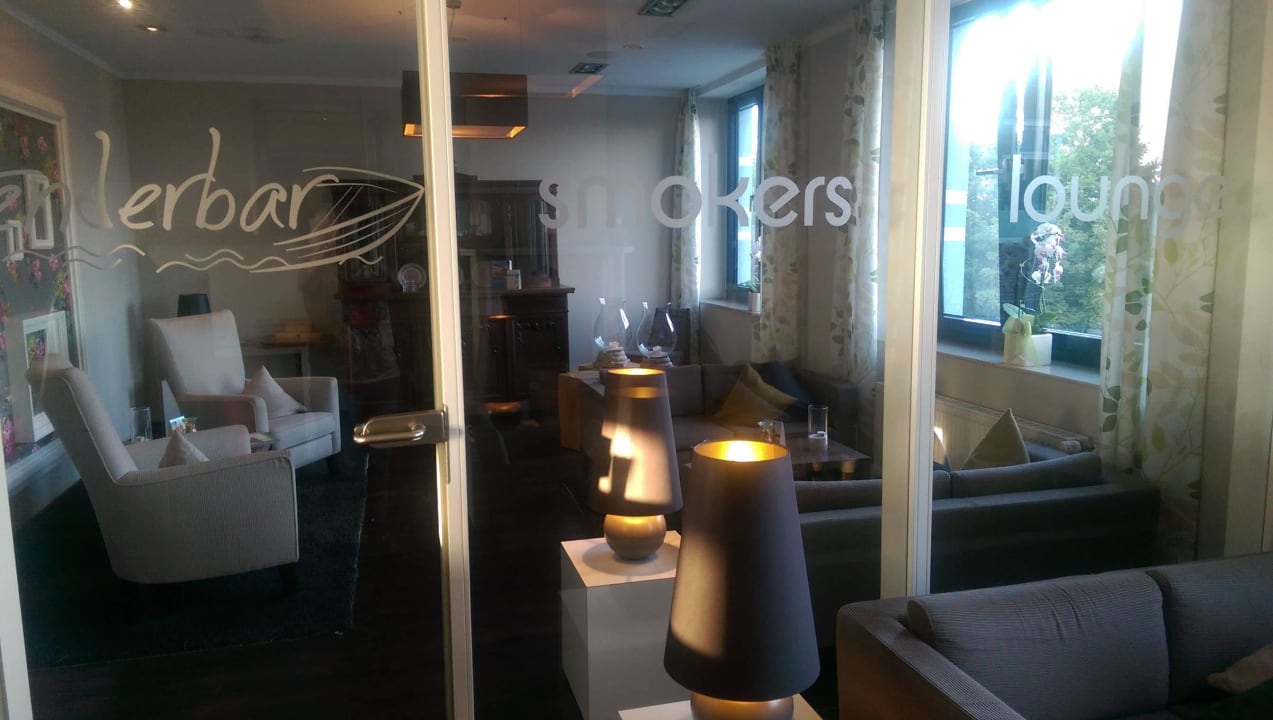 Smokers Lounge Hotel Fährhaus