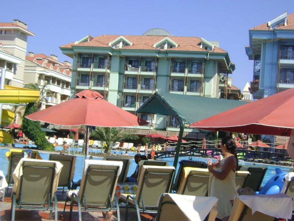 Pool Hotel Turan Prince