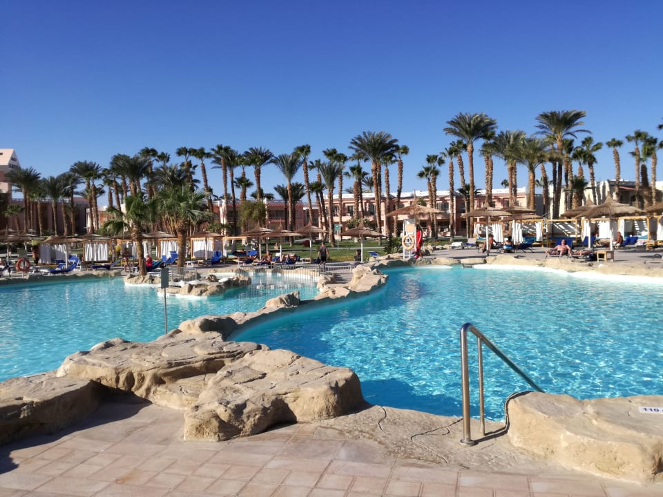 Pool Beach Albatros Resort