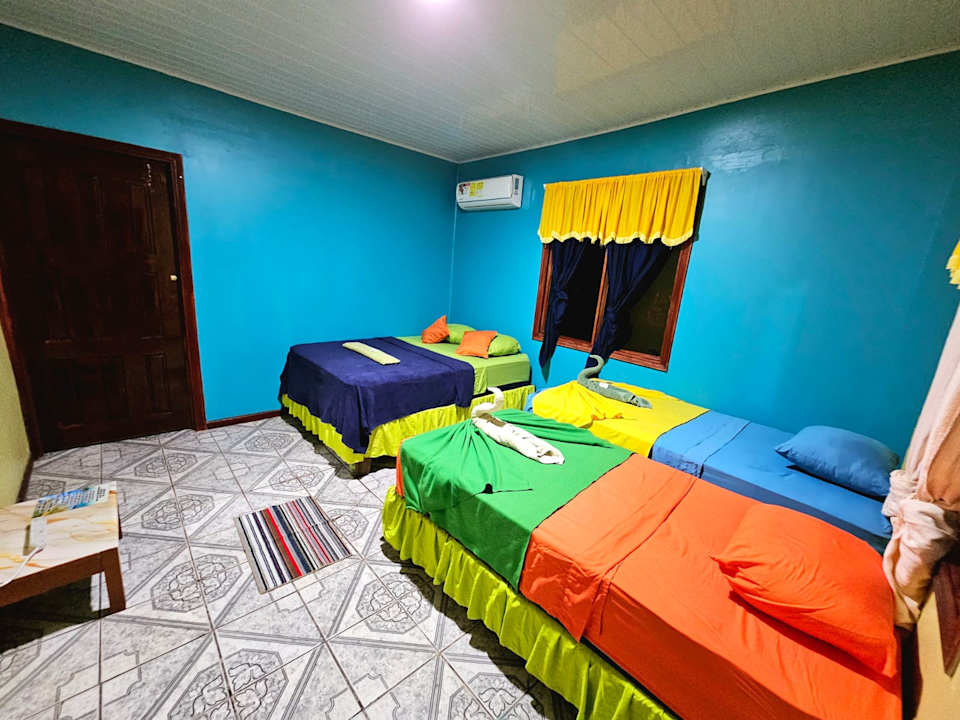Zimmer Tortuguero Natural B&B