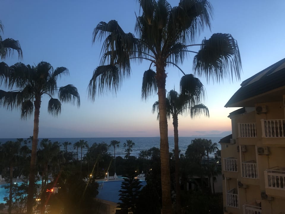 Ausblick Iz Flower Side Beach Hotel