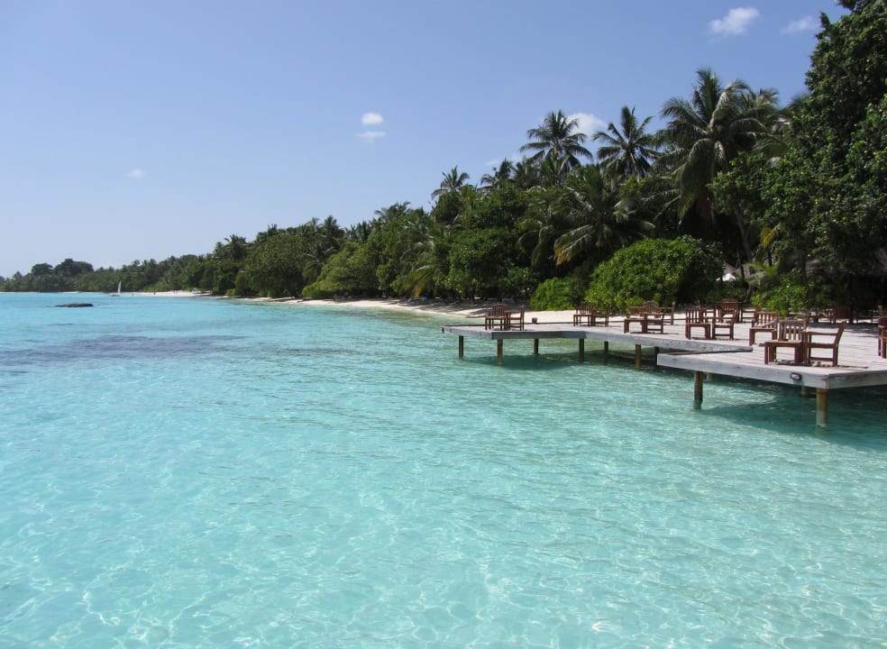Dhoni Bar Kuramathi Maldives