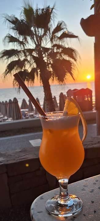 Strand Melas Resort Hotel