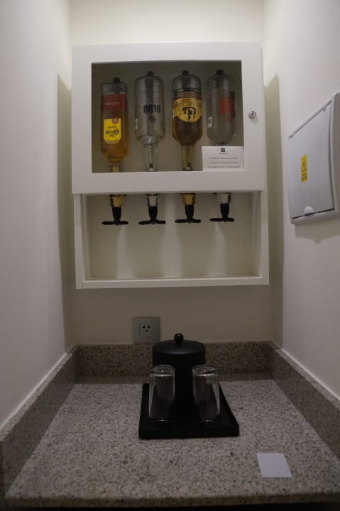 Bar im Zimmer Hotel Riu Dunamar