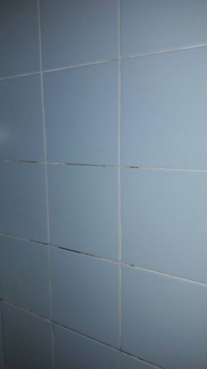 Fliesen im Bad, Schimmel Servatur Alameda de Jandía